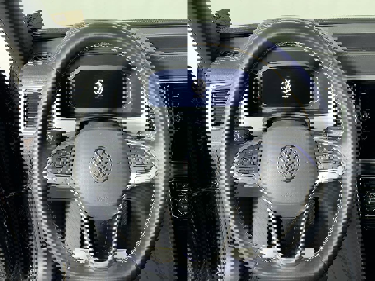 Used 2021 Volkswagen Atlas Cross Sport SEL FWD image 15