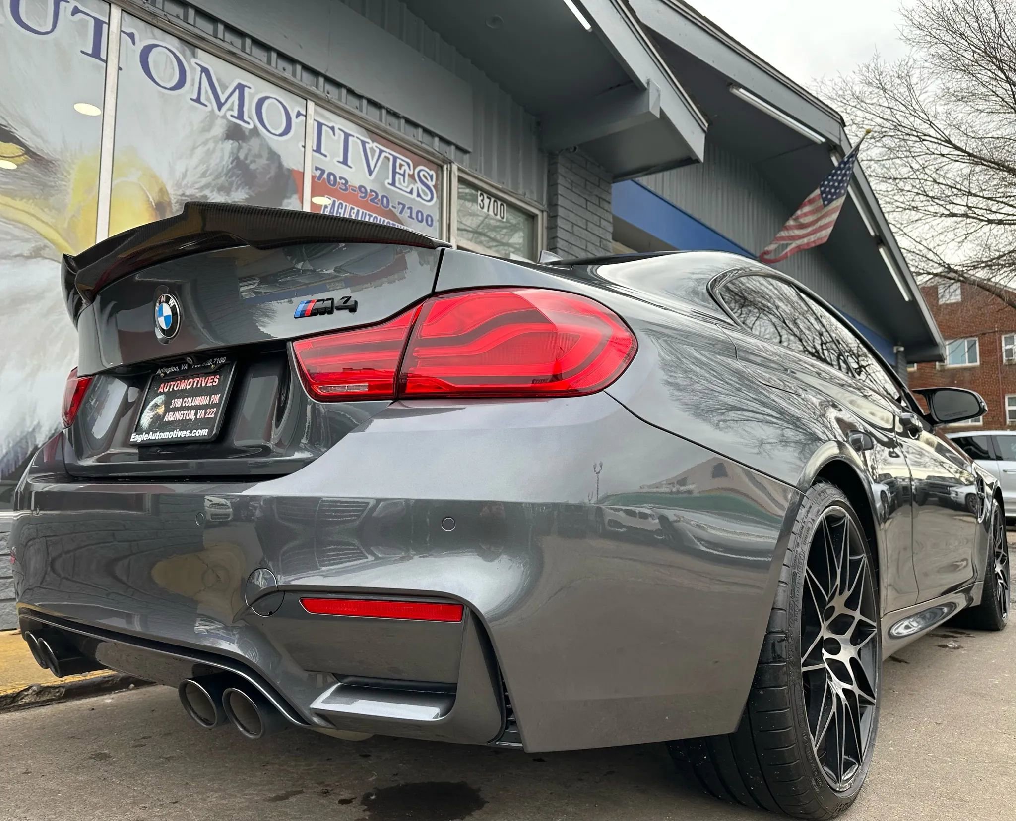 Used 2018 BMW M4 Coupe image 3