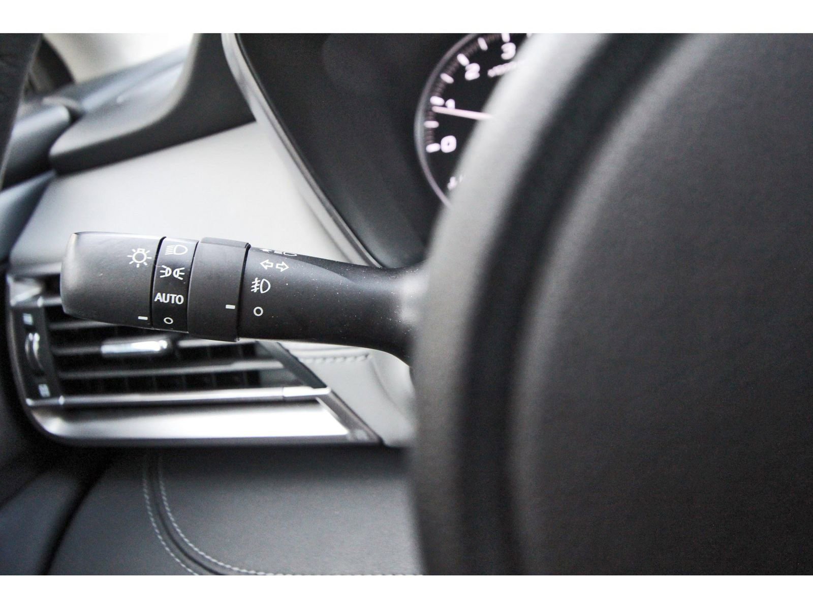 Used 2022 Subaru Outback Limited image 20