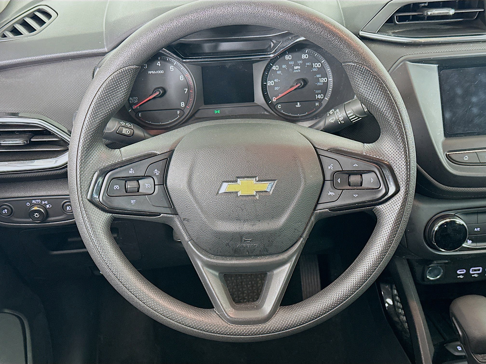 Used 2022 Chevrolet TrailBlazer LT w/ Driver Confidence Package image 18