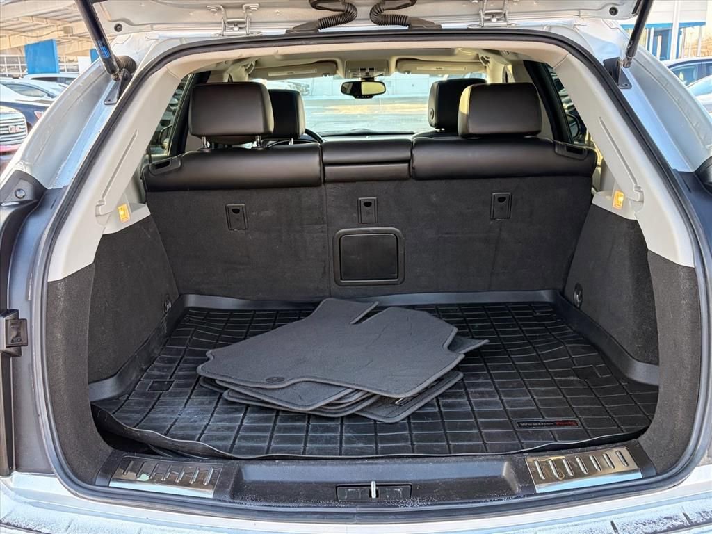 Used 2015 Cadillac SRX Luxury image 38