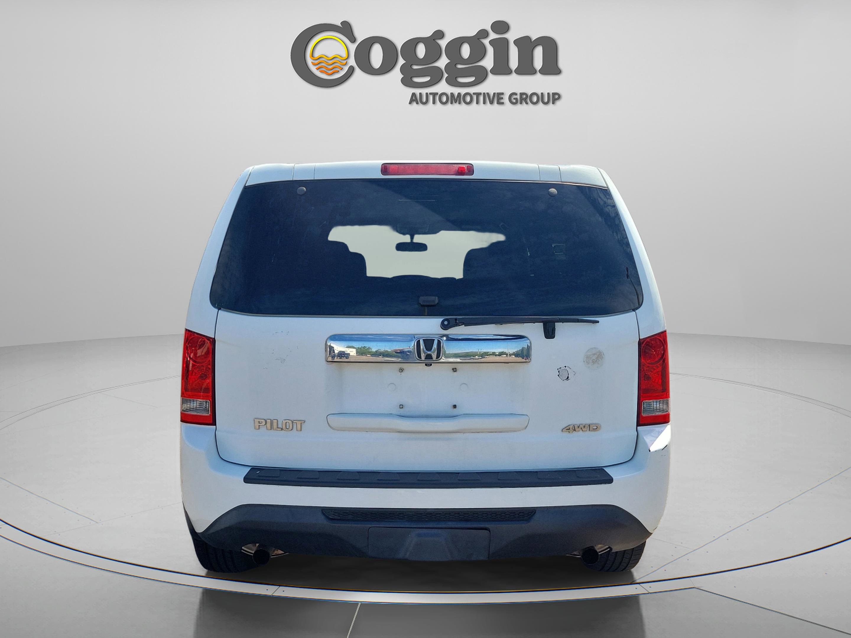 Used 2015 Honda Pilot LX image 4