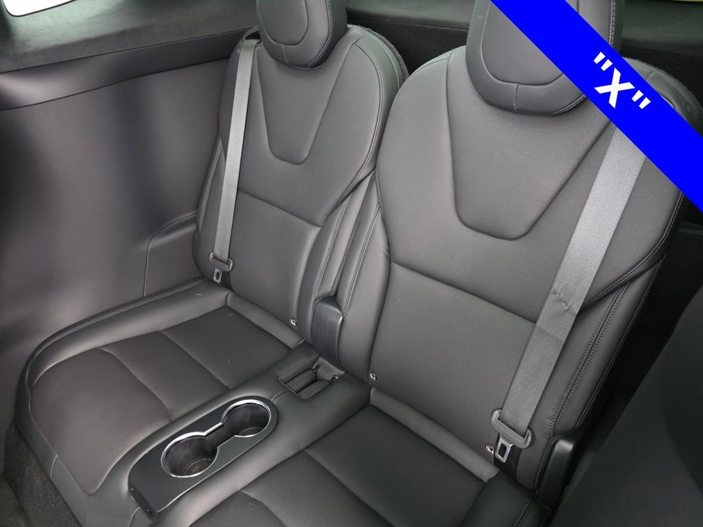 Used 2024 Tesla Model X image 16