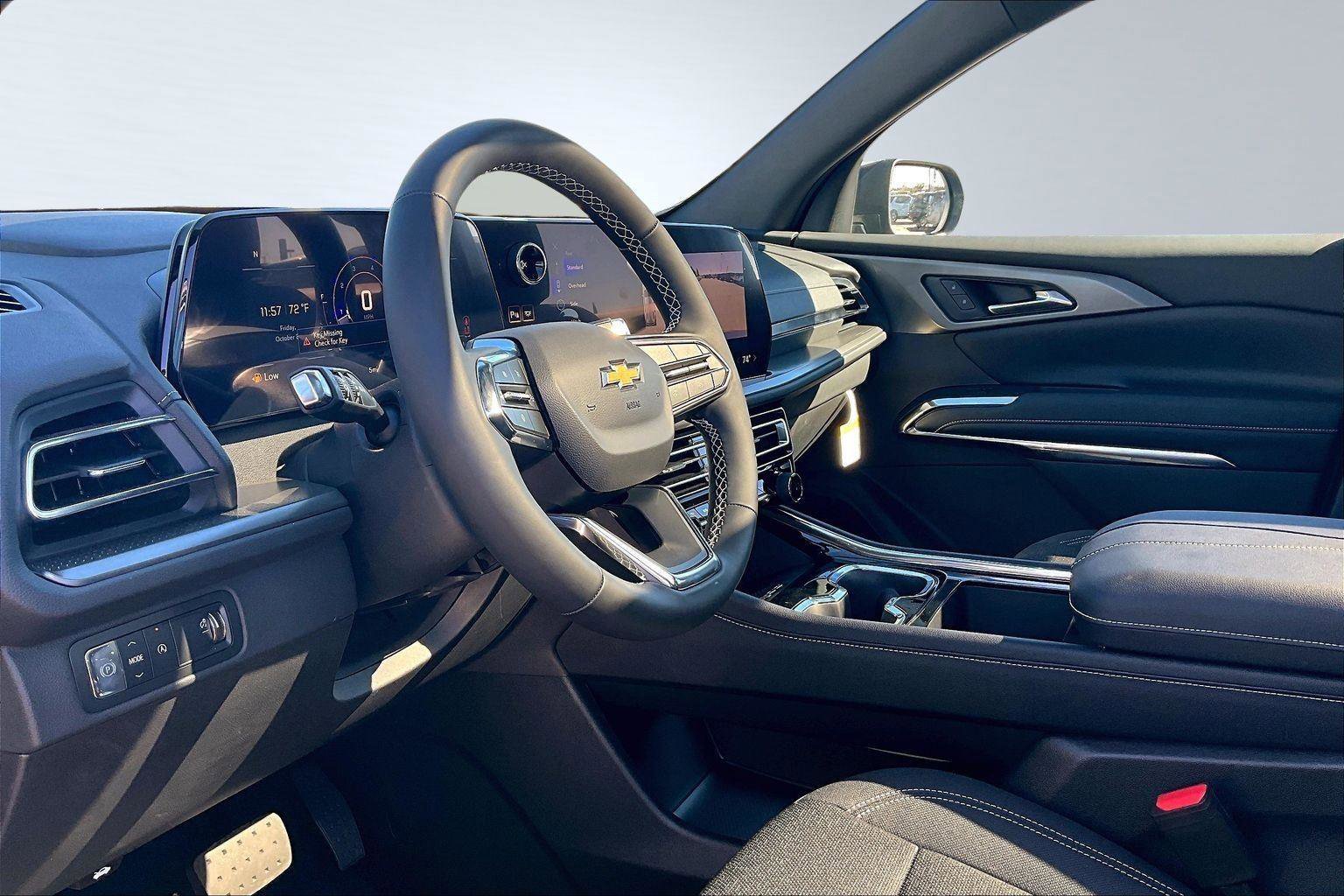 New 2026 Chevrolet Traverse LT w/ Sun and Wheel Package image 11