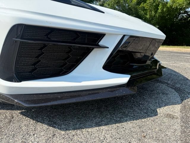 Used 2025 Chevrolet Corvette Stingray Preferred Conv w/ Stealth Interior Trim Package RWD image 16