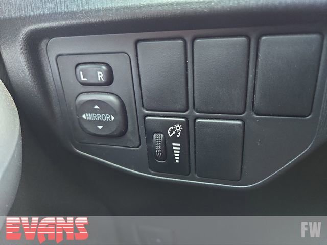 Used 2015 Toyota Prius Four FWD image 17