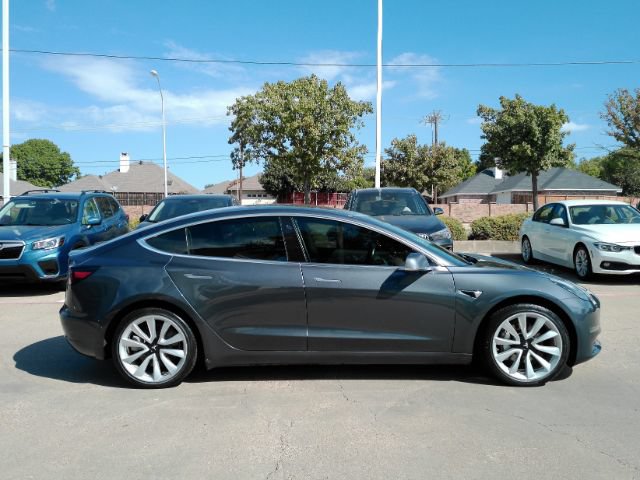 Used 2018 Tesla Model 3 Long Range RWD image 5
