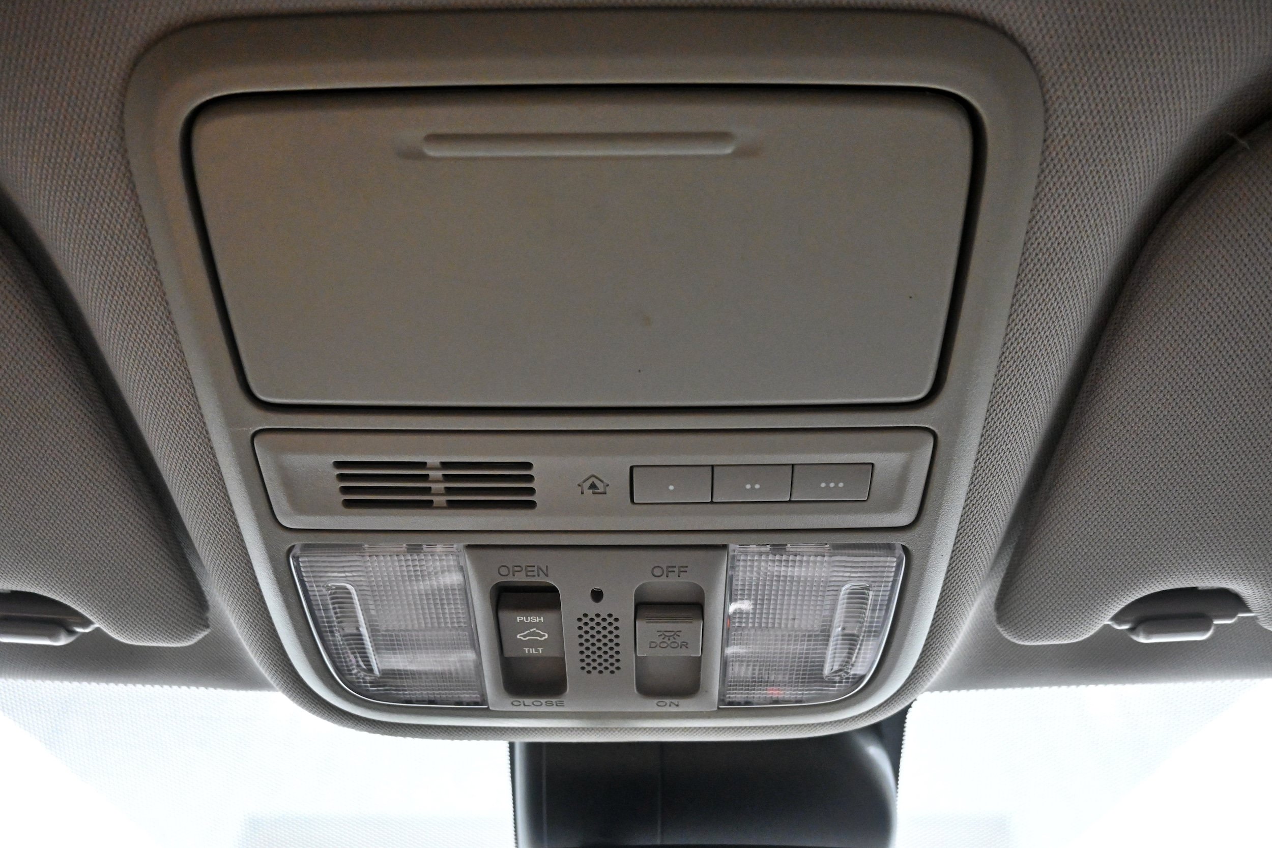 Used 2017 Honda Odyssey EX-L image 15