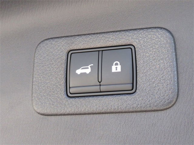 Certified 2022 Nissan Armada SL image 22