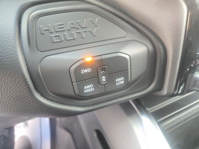New 2026 RAM 2500 Big Horn AWD/4WD image 11