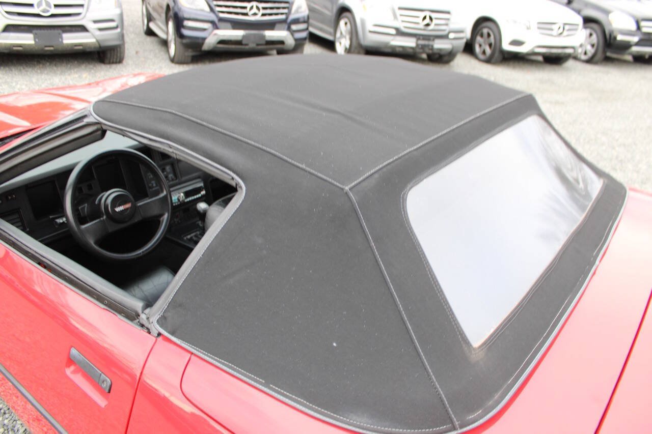 Used 1989 Chevrolet Corvette Convertible RWD image 23