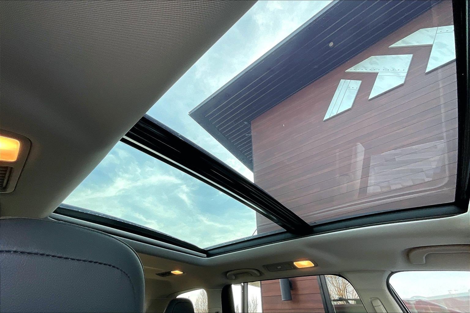 Used 2022 Subaru Ascent Touring image 21