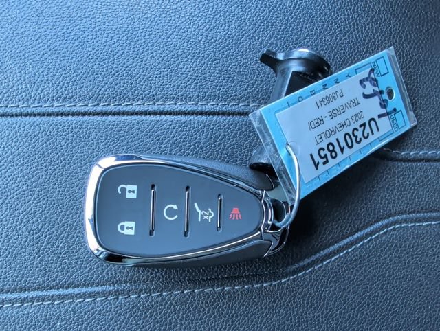 Used 2023 Chevrolet Traverse LT FWD image 22