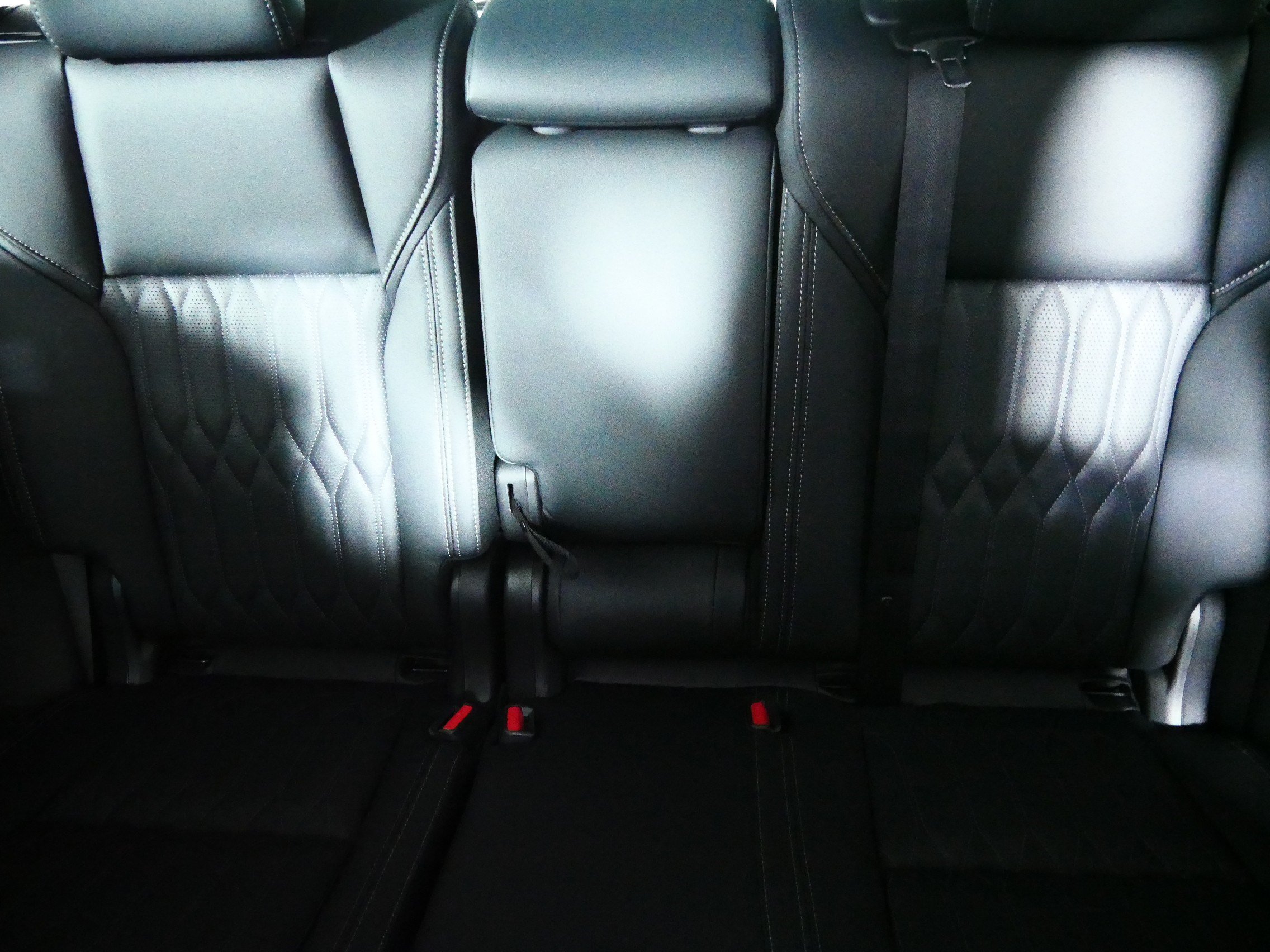 New 2026 Mitsubishi Outlander SEL AWD/4WD image 3