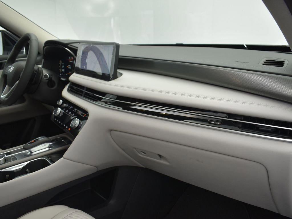 Used 2026 INFINITI QX60 Pure w/ Cargo Package image 25