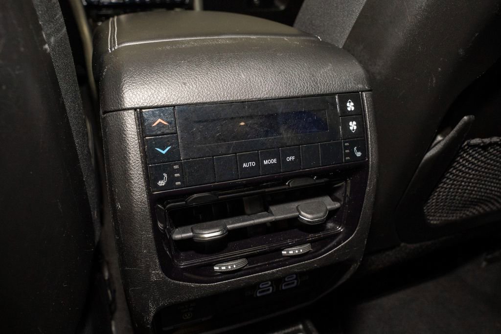 Used 2021 Jeep Grand Cherokee L Limited image 8