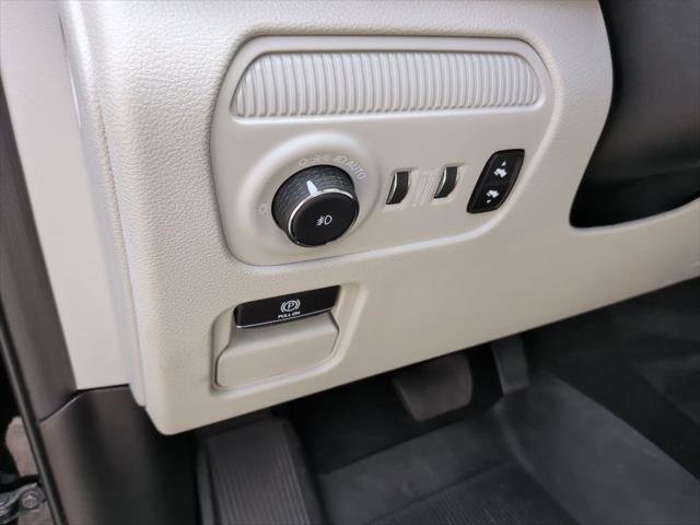 Certified 2024 Jeep Wagoneer Series II w/ Premium Group I image 23