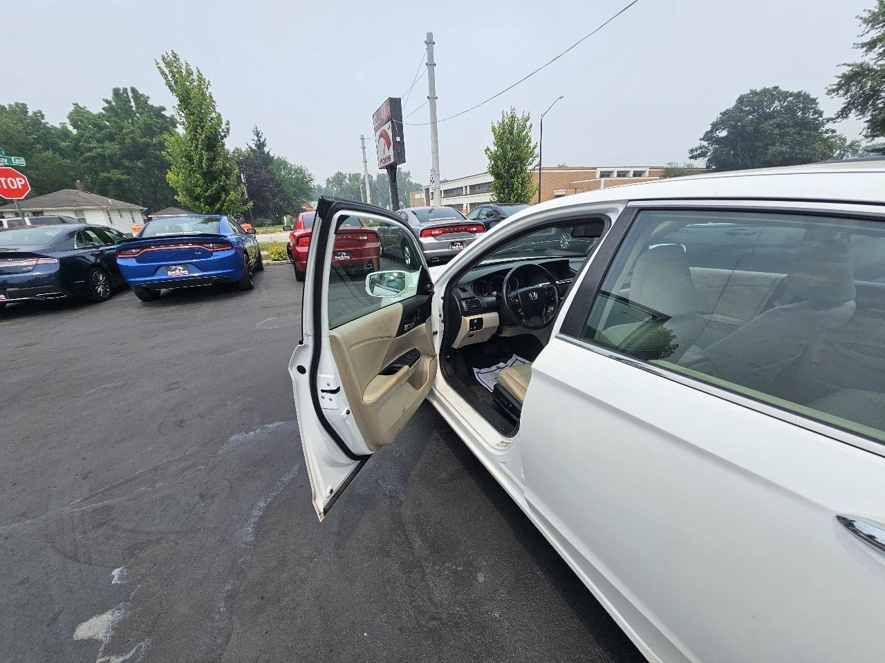 Used 2015 Honda Accord EX-L image 18