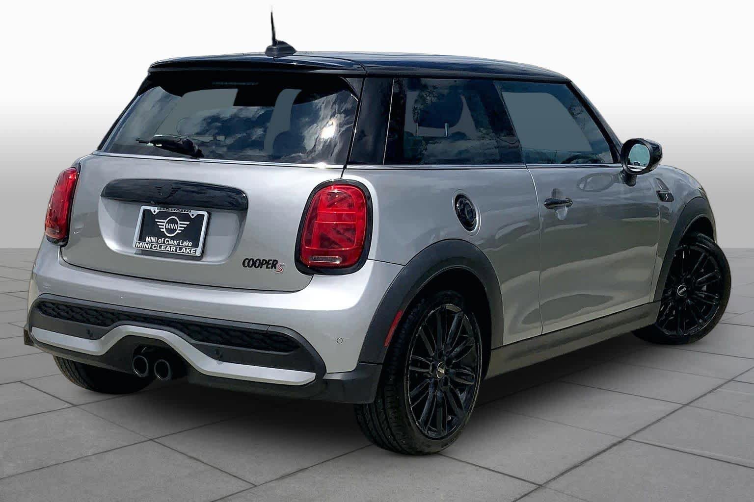 Used 2023 MINI Cooper S FWD image 12