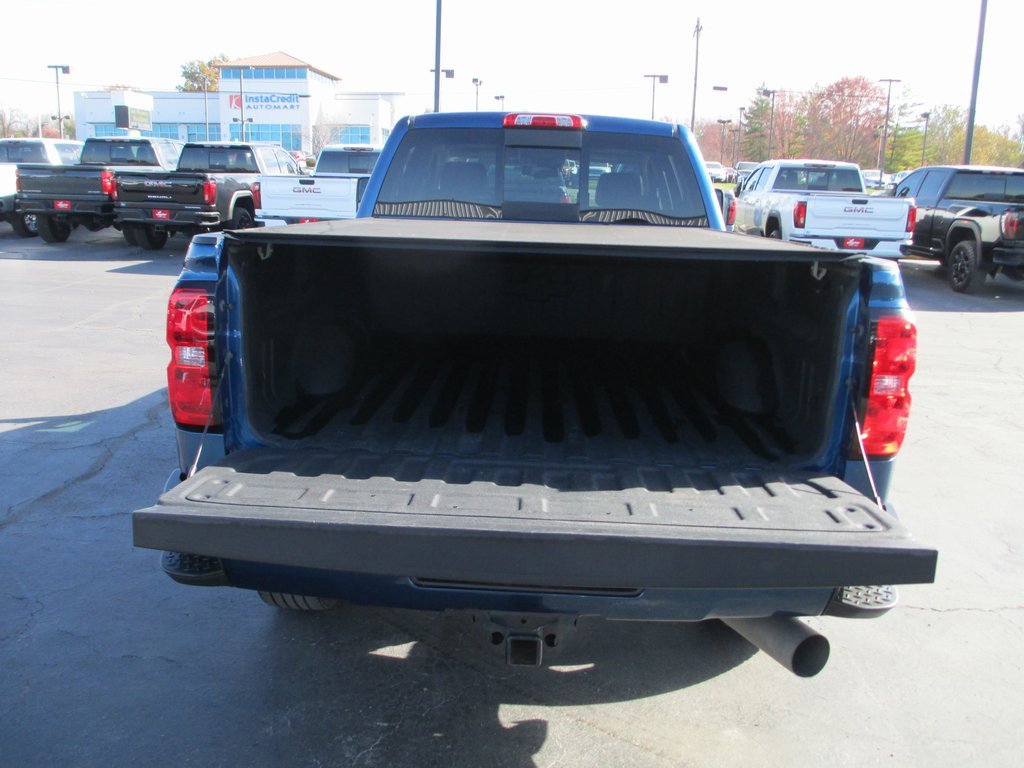 Used 2019 Chevrolet Silverado 2500 High Country w/ Duramax Plus Package image 6