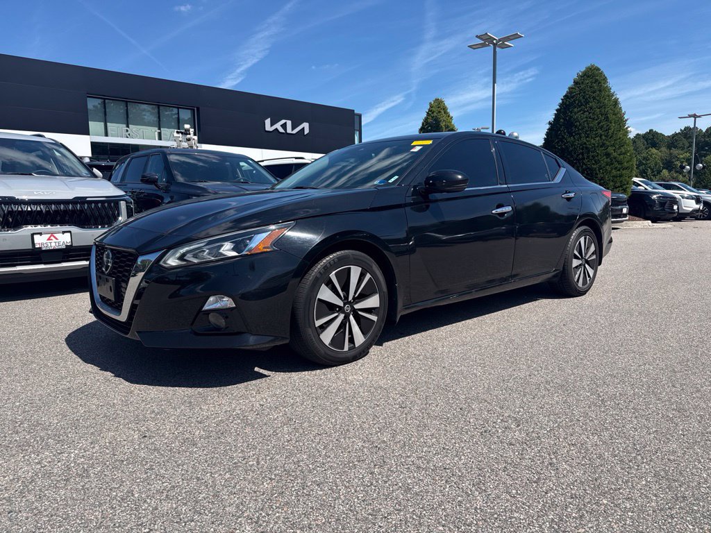 Used 2019 Nissan Altima 2.5 SL AWD/4WD image 2