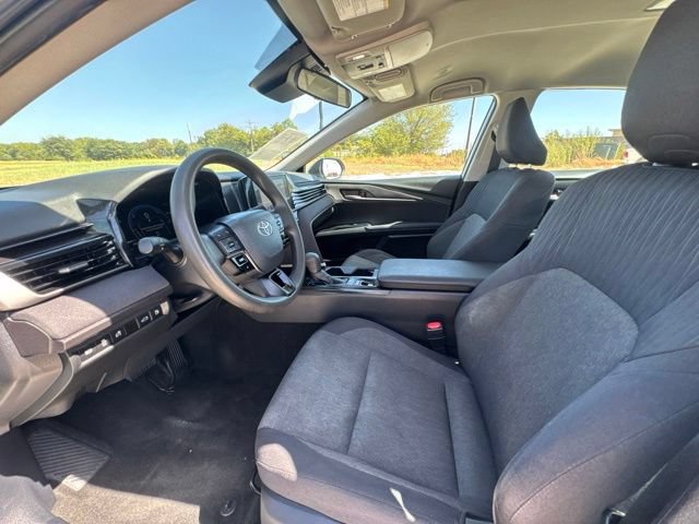 Used 2025 Toyota Camry LE FWD image 2