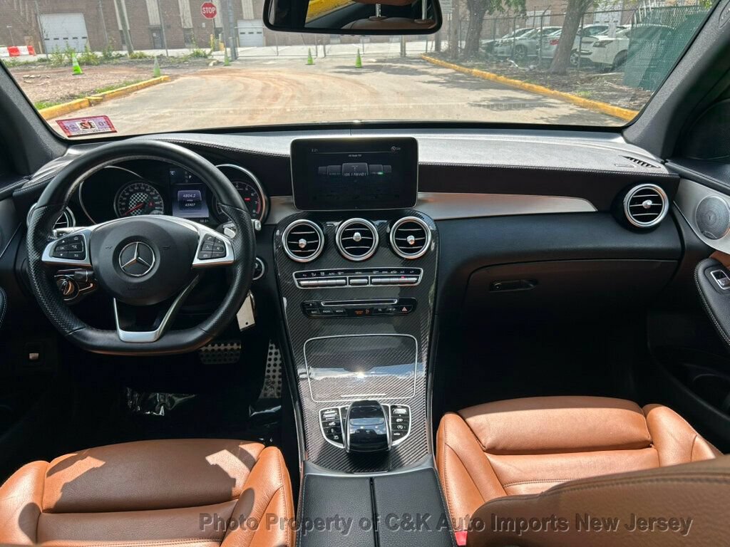 Used 2019 Mercedes-Benz GLC 43 AMG 4MATIC image 40