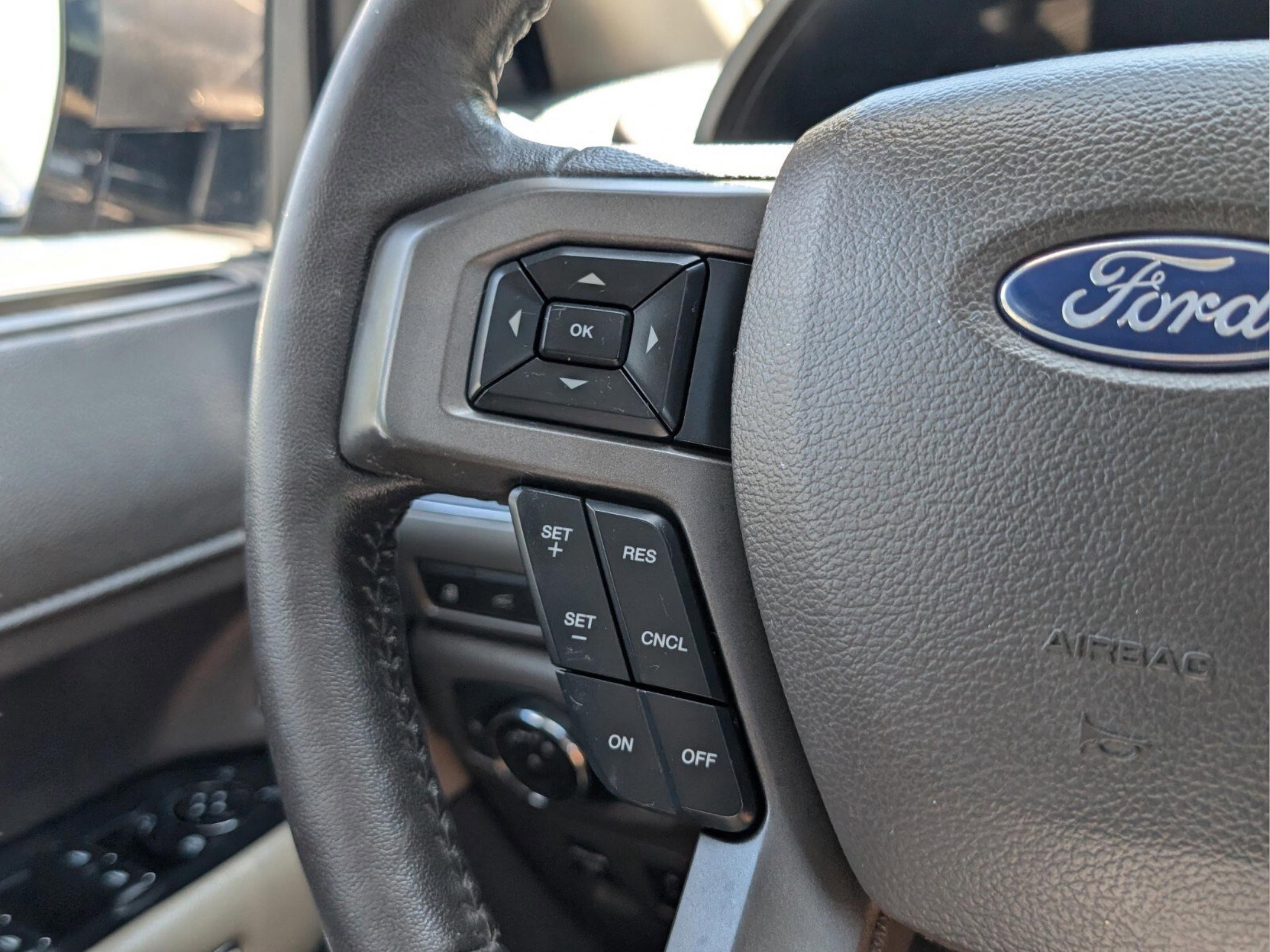 Used 2019 Ford Expedition Max XLT w/ Equipment Group 202A RWD image 24