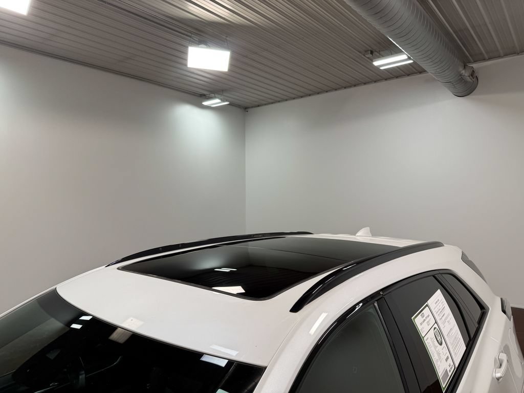 Used 2024 Cadillac XT5 Sportv AWD/4WD image 41