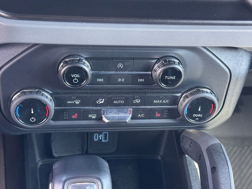 Used 2022 Ford Bronco Big Bend image 28