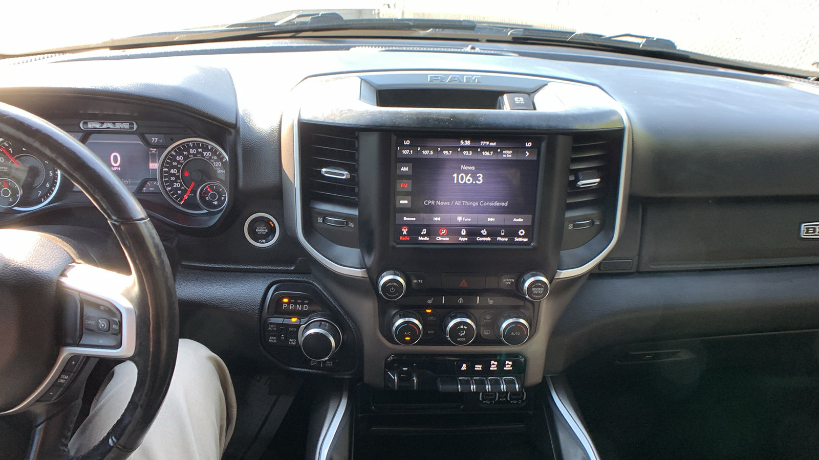 Used 2020 RAM 1500 Big Horn AWD/4WD image 16