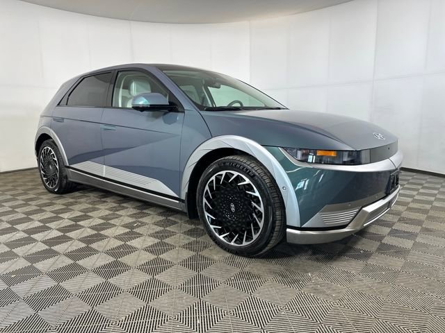 Used 2024 Hyundai Ioniq 5 Limited image 2