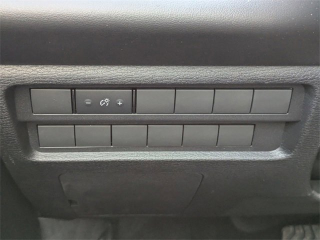 New 2025 Mitsubishi Outlander ES image 24