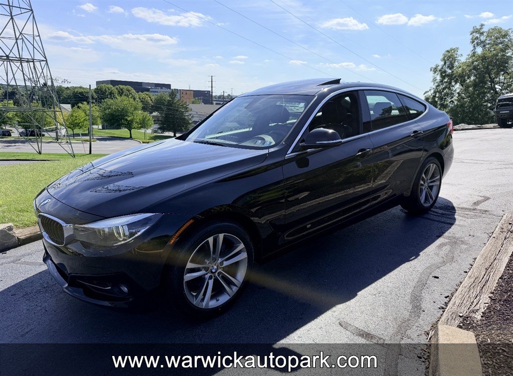Used 2017 BMW 330i Gran Turismo xDrive AWD/4WD image 4