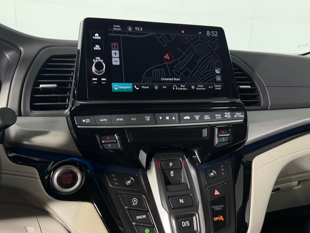 Used 2025 Honda Odyssey Touring image 16