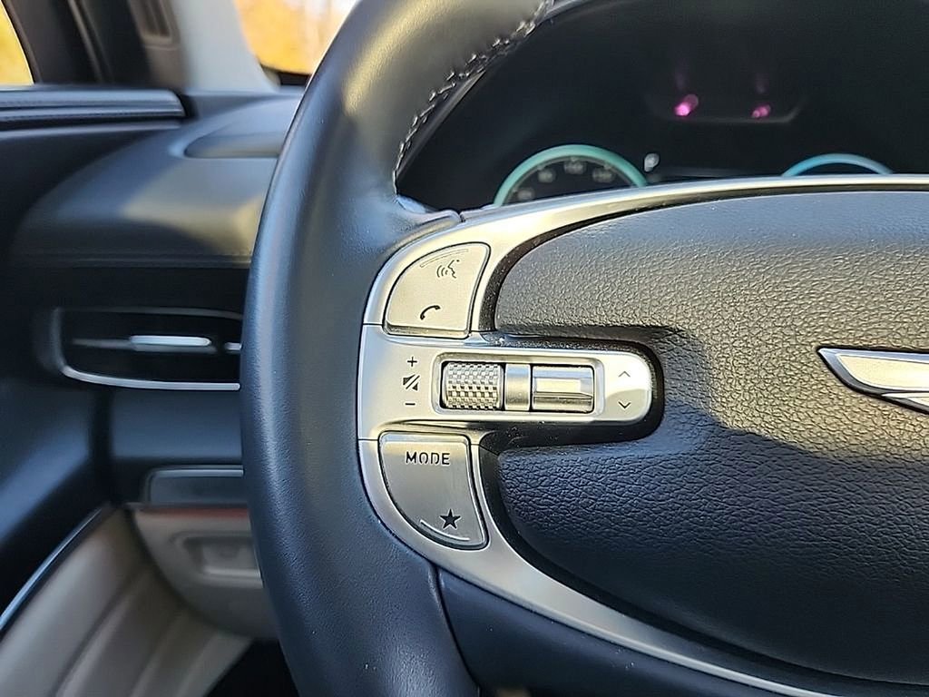 Used 2023 Genesis GV80 2.5T w/ Prestige Package image 10