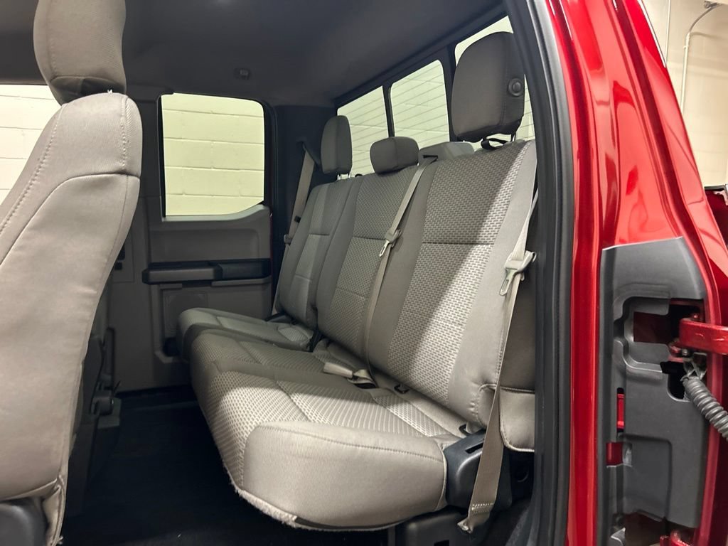 Used 2015 Ford F150 XLT w/ Equipment Group 302A Luxury AWD/4WD image 8