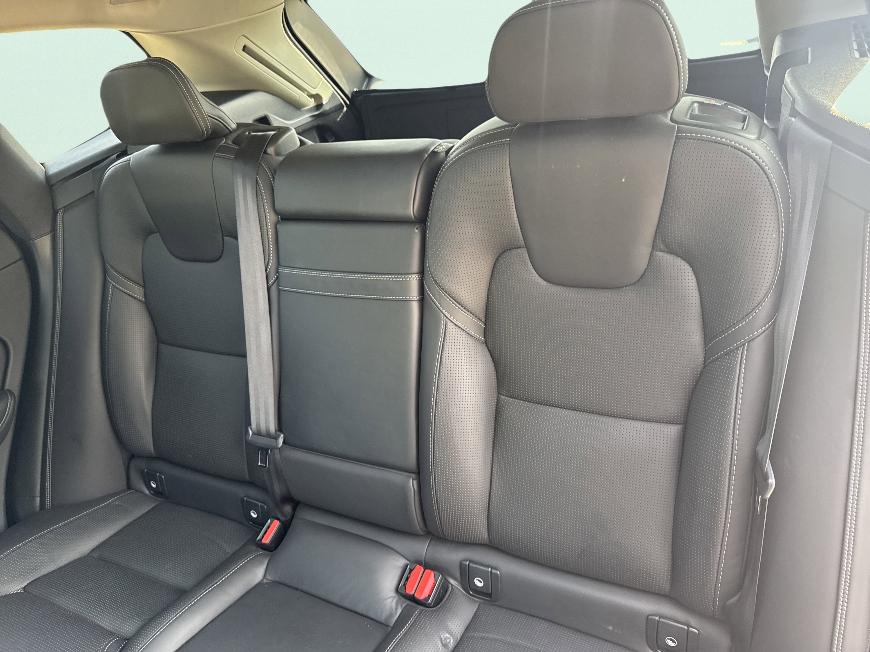 Used 2021 Volvo XC60 T5 Inscription image 21