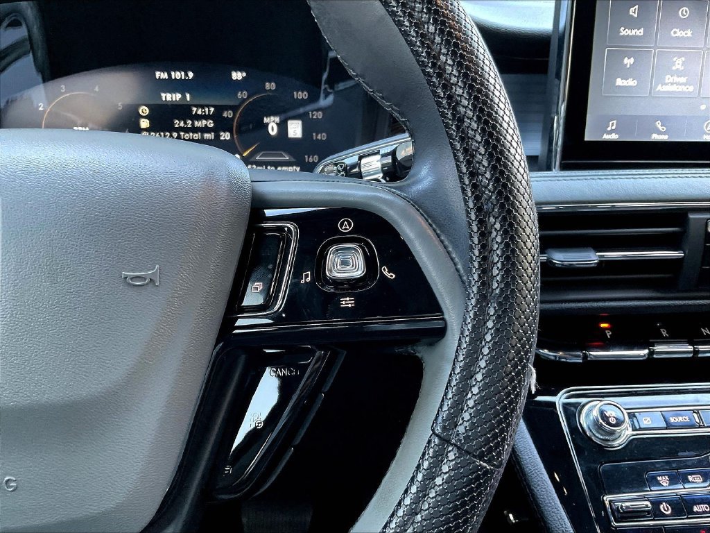 Used 2021 Lincoln Corsair Reserve FWD image 11