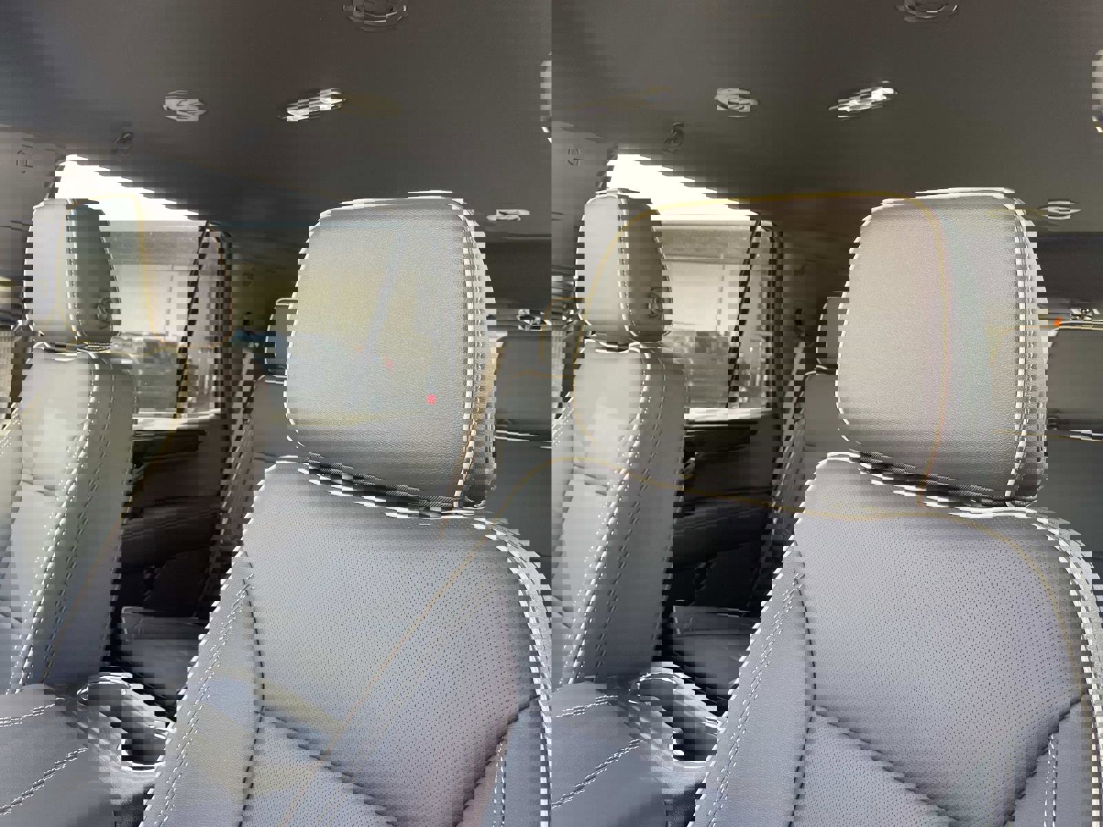 New 2026 GMC Yukon Elevation image 22