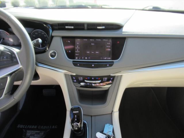 Used 2020 Cadillac XT5 Premium Luxury image 20