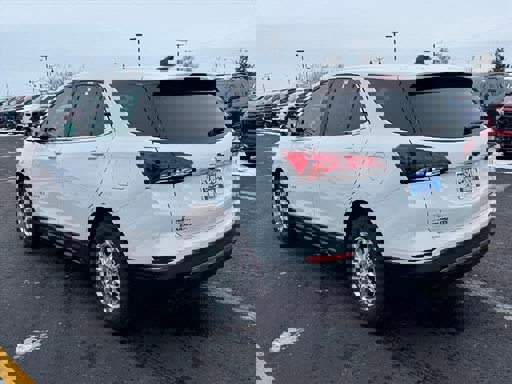 Certified 2022 Chevrolet Equinox LT image 3
