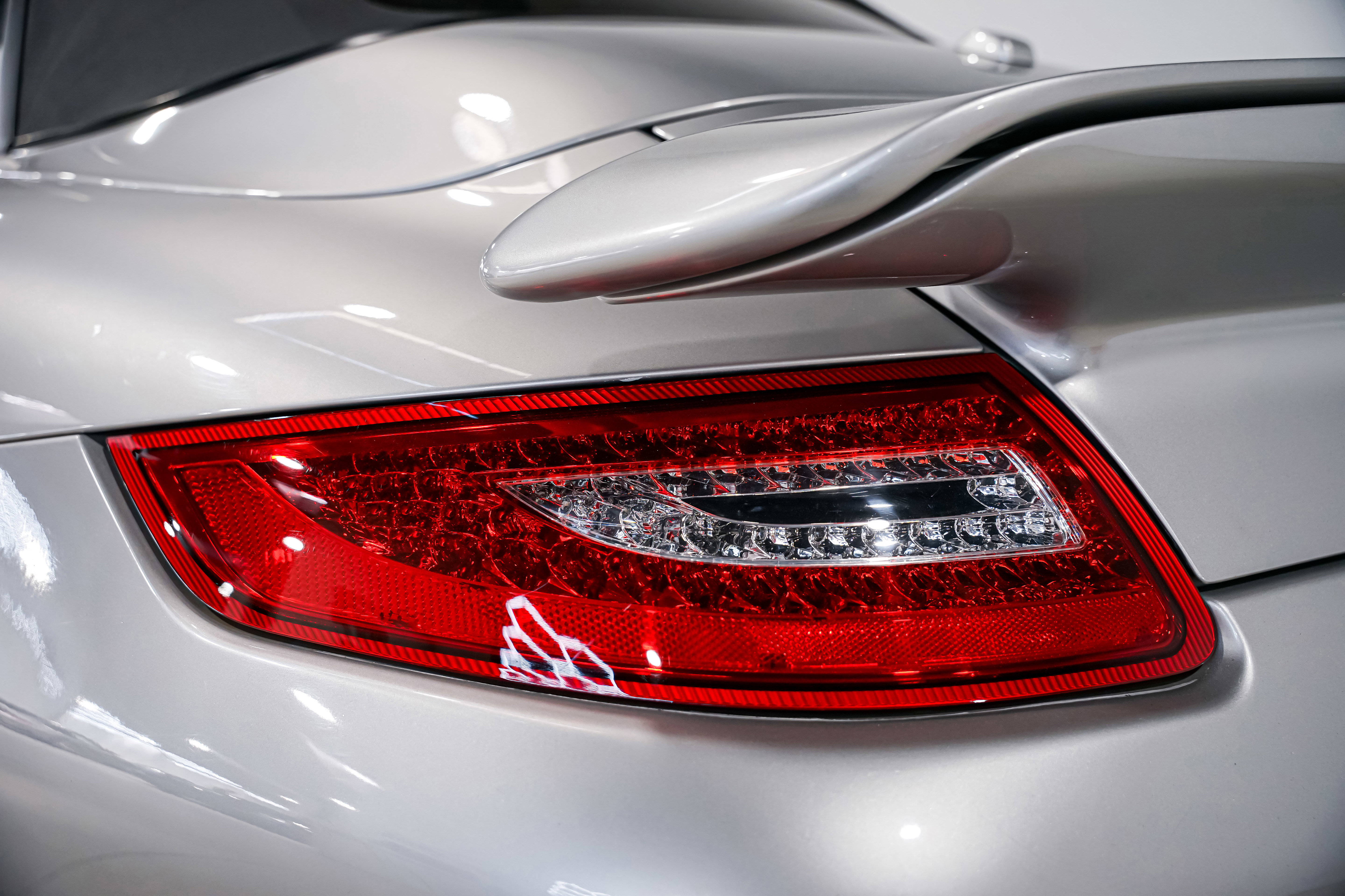 Used 2009 Porsche 911 Turbo image 34