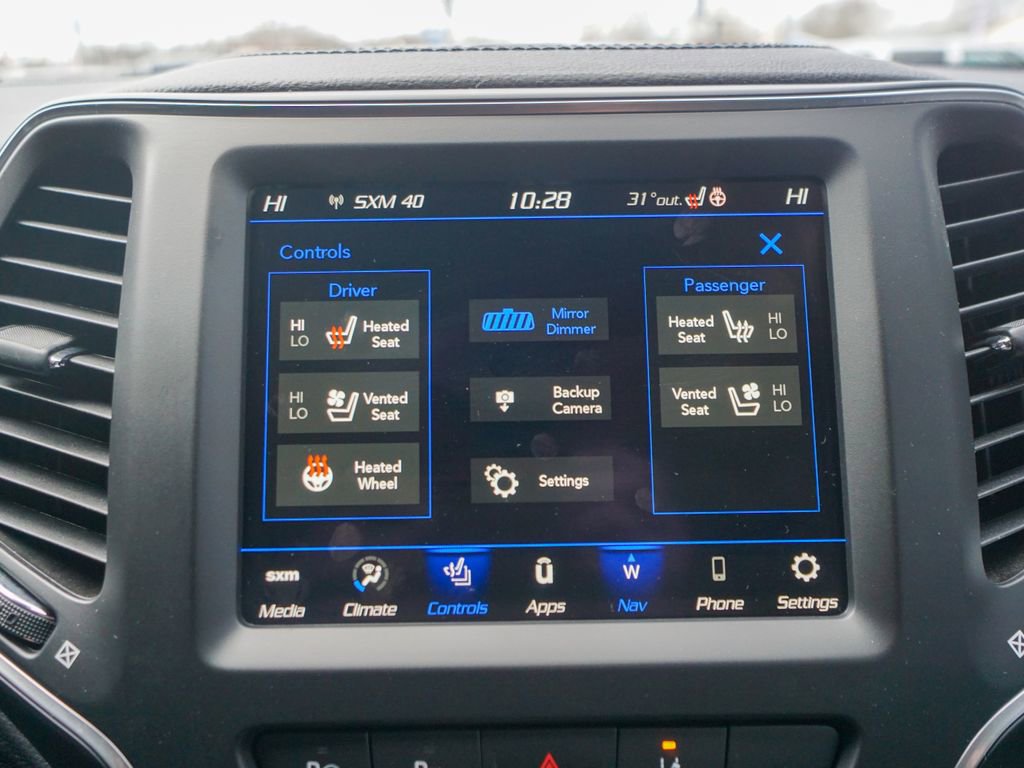 Used 2023 Jeep Cherokee Altitude Lux w/ Lux Elite Package image 27