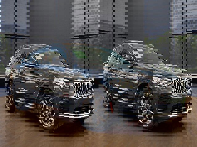 Used 2020 BMW X4 xDrive30i w/ Premium Package image 1