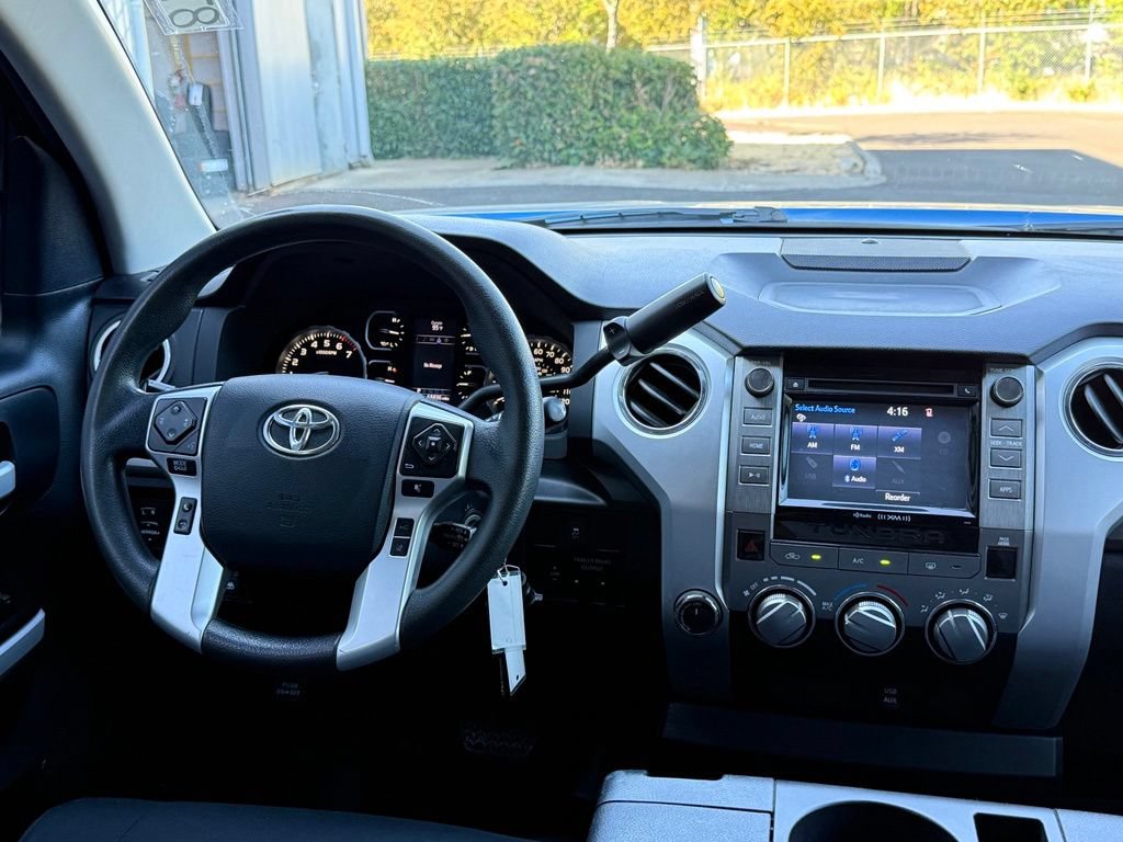 Used 2018 Toyota Tundra SR5 AWD/4WD image 54