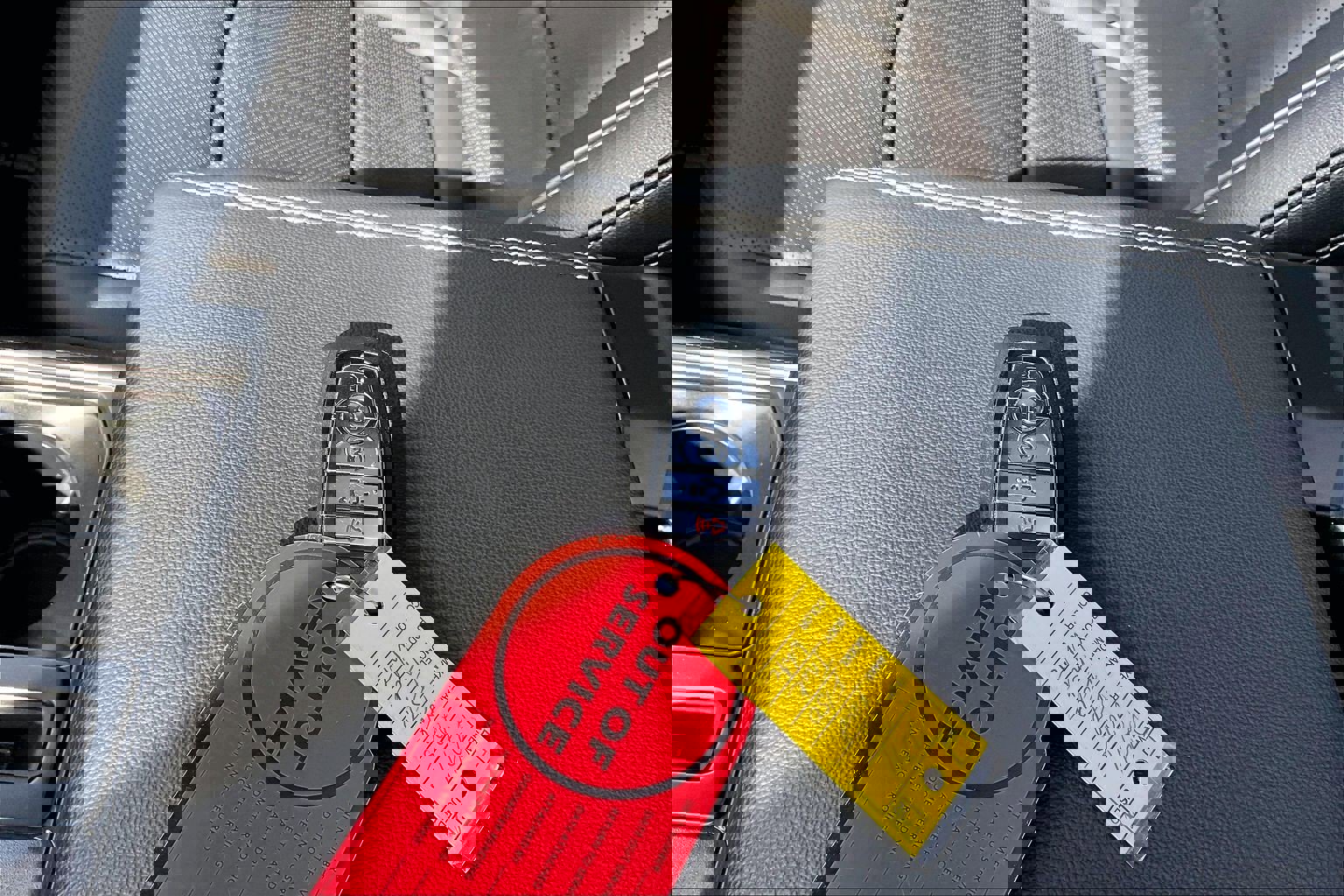 Used 2025 Ford F150 Lariat w/ Equipment Group 502A High image 11