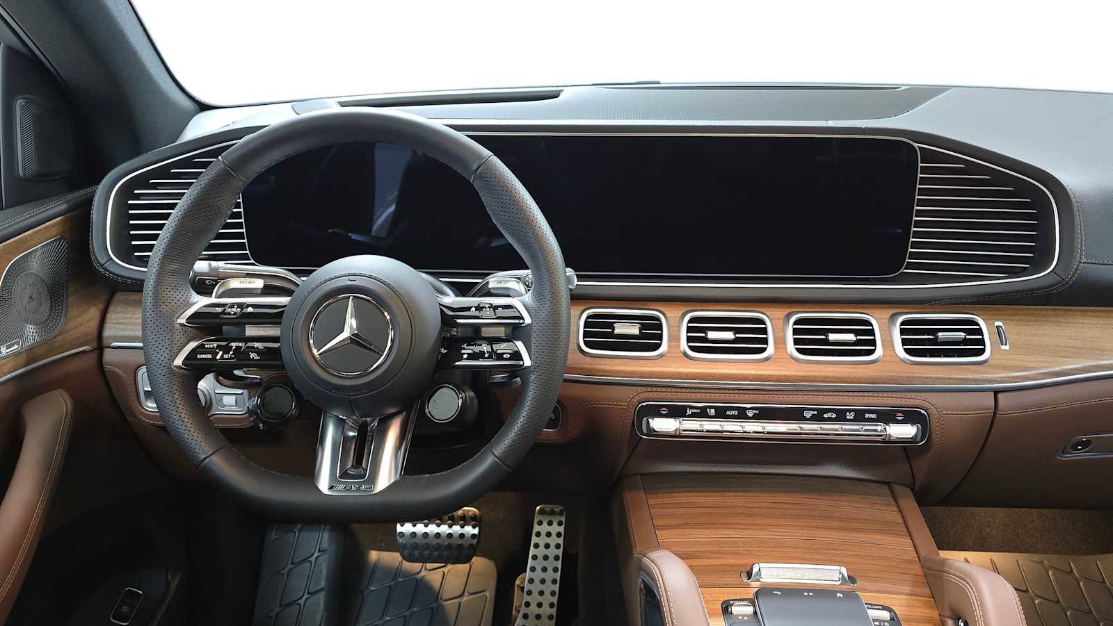 Used 2025 Mercedes-Benz GLE 53 AMG 4MATIC Coupe image 22