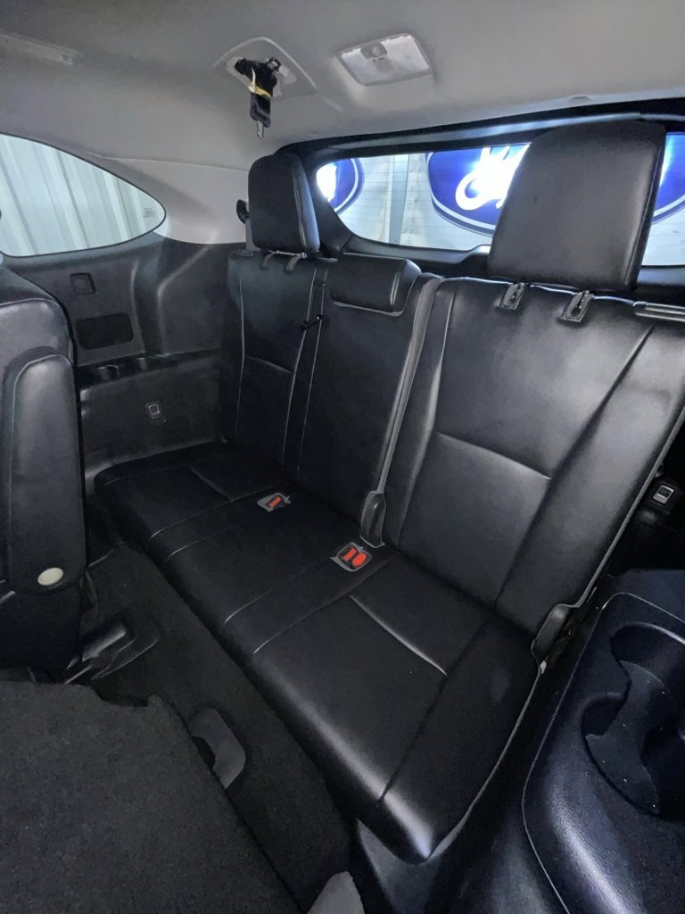 Used 2021 Toyota Highlander XLE image 12