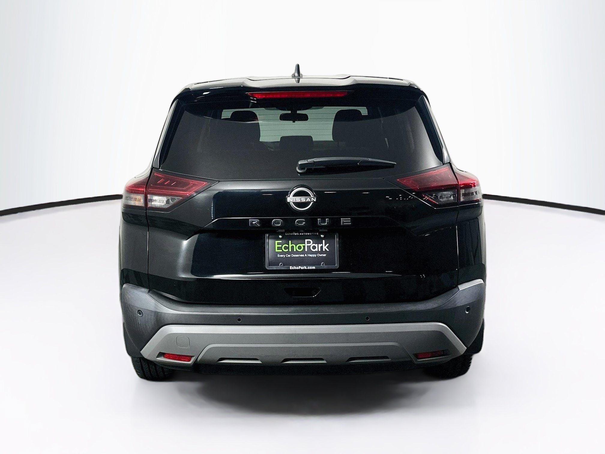 Used 2023 Nissan Rogue S FWD image 7